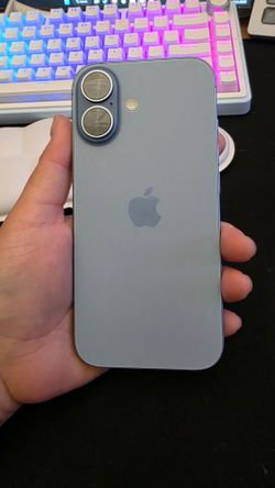 iPhone 17 Sim Locked to Cricket Wireless