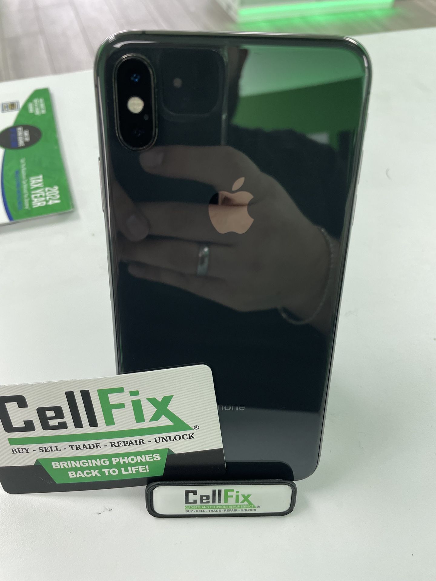 iPhone XS Max 64gb Unlocked