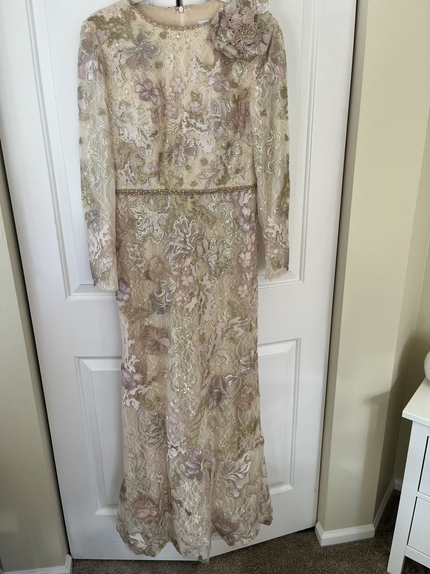 Woman’s Dress