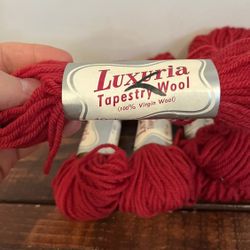8 New Luxuria Tapestry Virgin Wool Yarn Skeins 40 Yards Vintage Crafts Lot