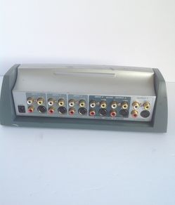 RadioShack 5-Way Auto Audio/Video Selector