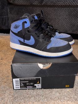 Royal blues Jordan 1