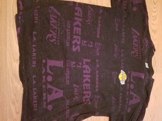 Vintage Los Angeles Lakers T Shirt XXL Brand: Salem Sportswear