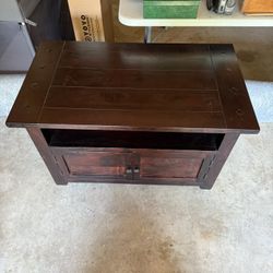 Solid Wood TV Stand