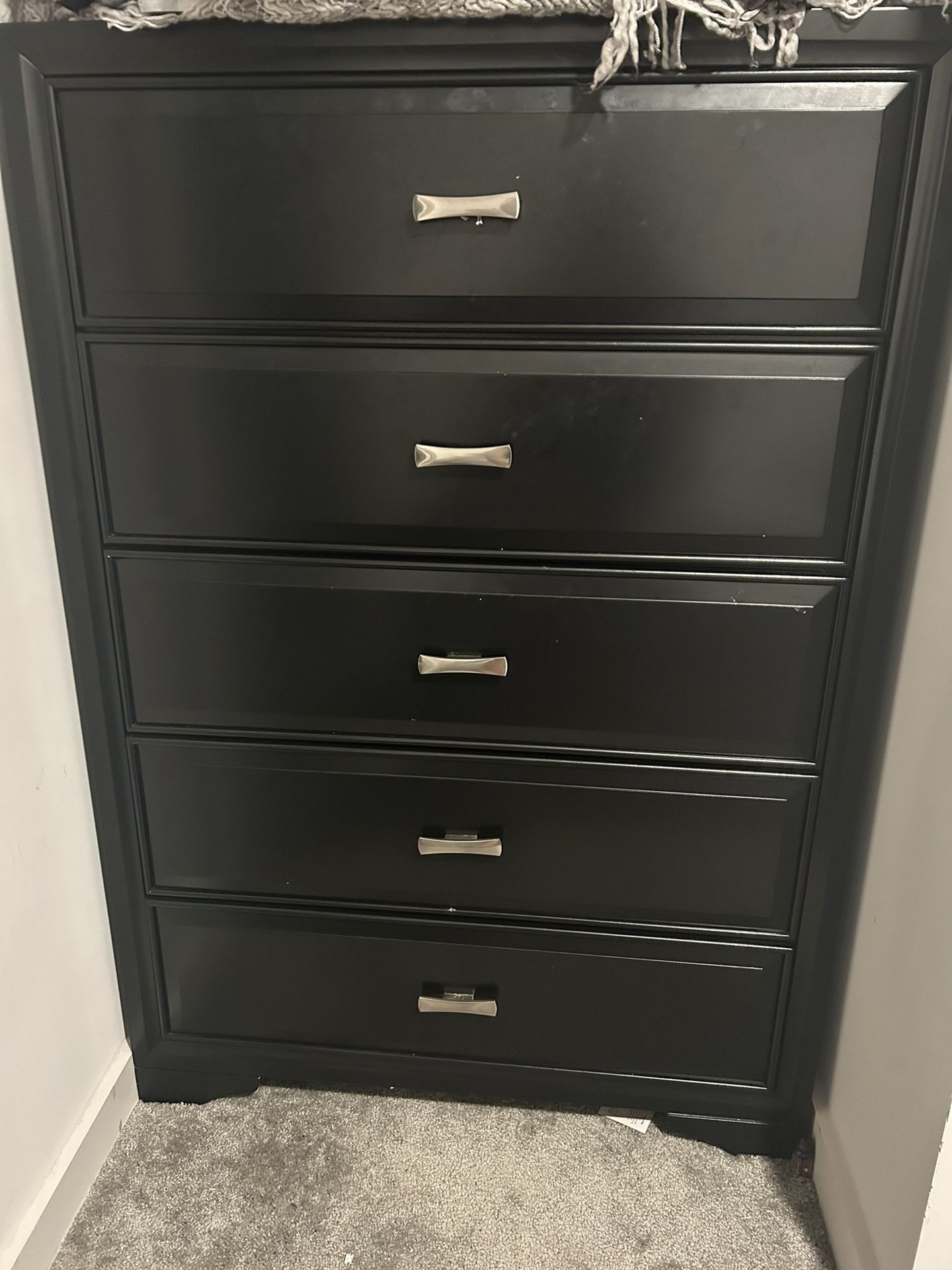 Black Dresser