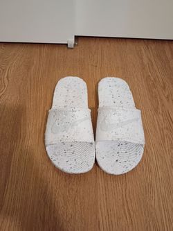 Nike recycle slides