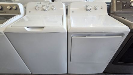 Washer & Gas Dryer