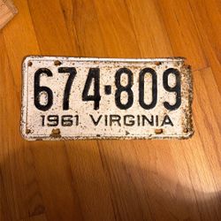 1961 VA License Plate 