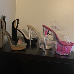 LADYS  STILETTOS  SIZE 7 