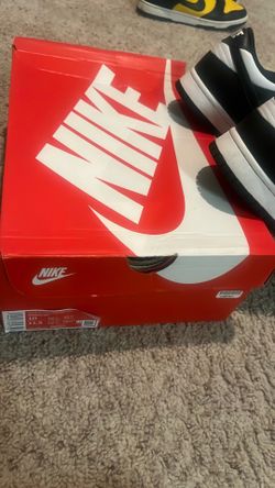 Nike low dunk ‘Black White’