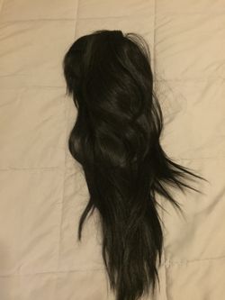 Black wig shake and go brand