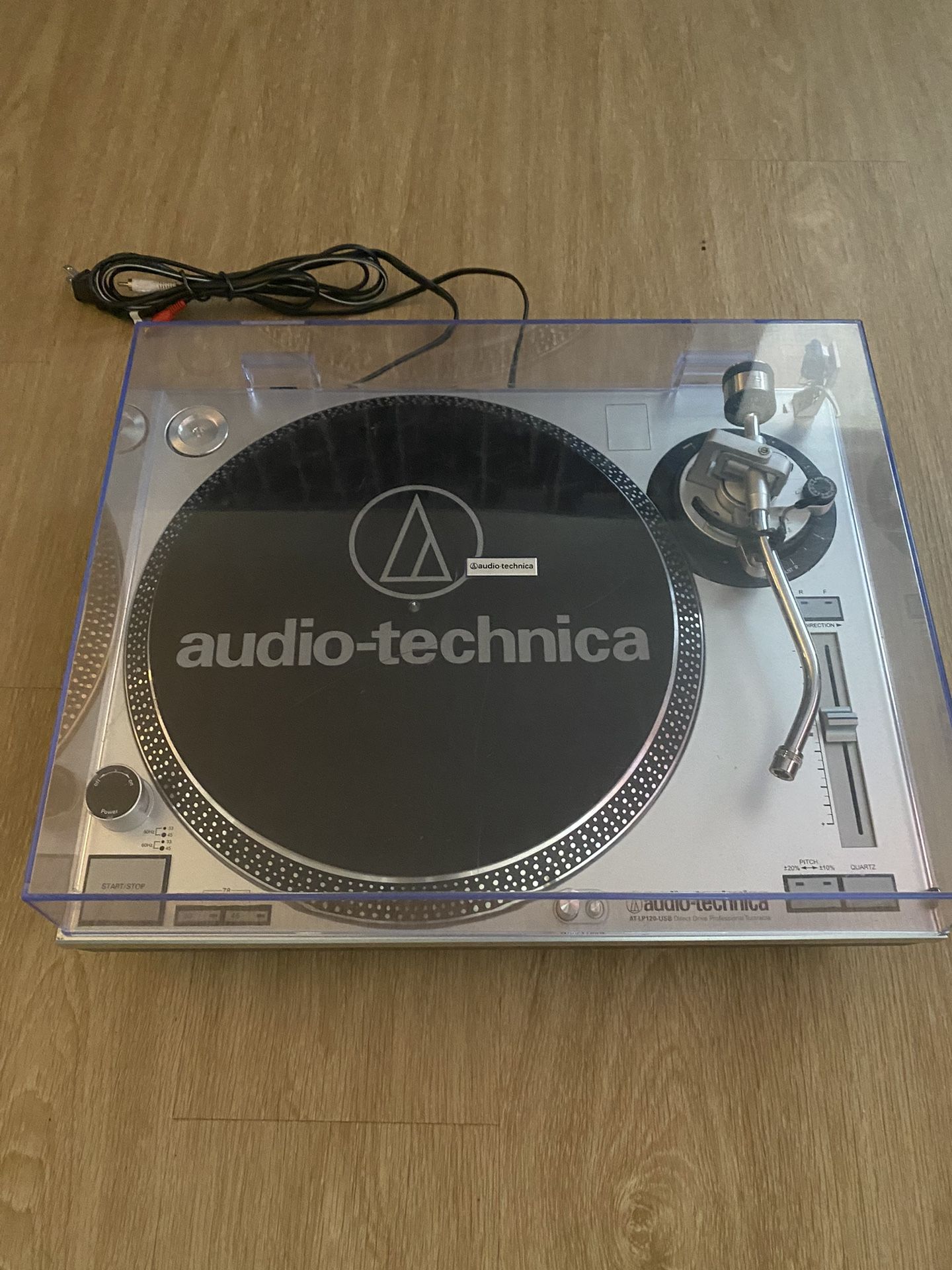 Professional Turntable AudioTechnica ATLP120USB DirectDrive (USB