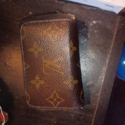 LV Wallet
