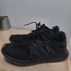 Men's Adidas Shoes Size 10.5