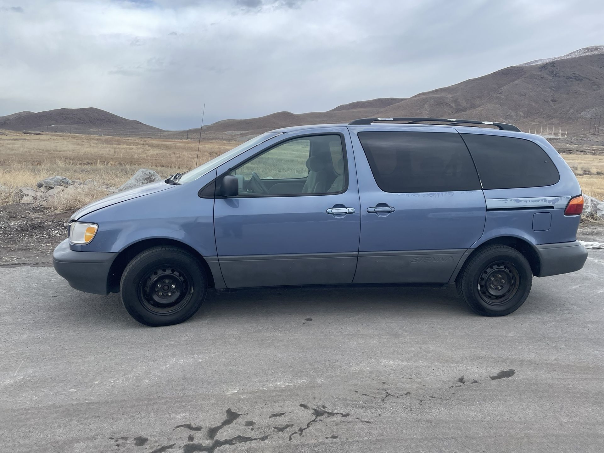 1999 Toyota Sienna