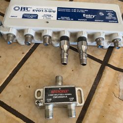 Input an output splitter