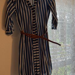 Women’s dress size small