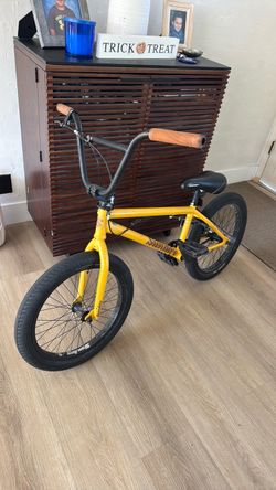 Sunday BMX Bike Yellow