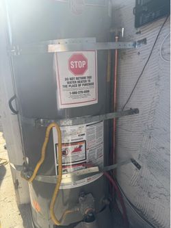 Rheem water Heater