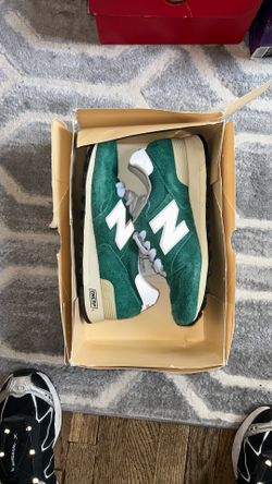 New balance Aime Leon size 8.5 (selling collection)