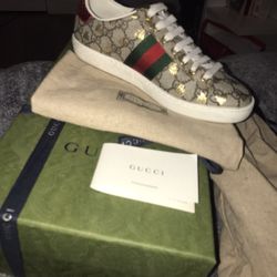 Gucci Brown GG Supreme Canvas Bee Ace For Women