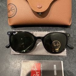 Ray-Ban Elliot Sunglasses- Black/Green