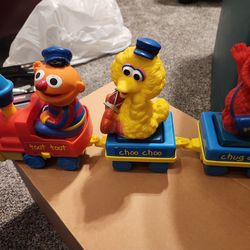 VTG TYCO Sesame Street Teach/Go Train Big Bird, Elmo, Ernie