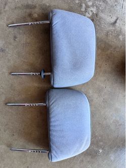 Ford Headrests