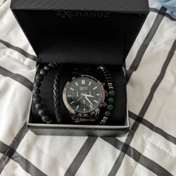 Men's Gunmetal Alloy Bracelet Watch 45mm Gift Set