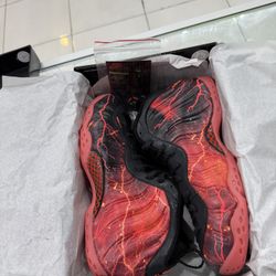 Nike Foamposite One Stranger Things Size 9.5 