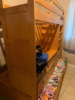 Wooden Bunk Bed with Storage Drawers/Litera Indiviual con escritorio y cama que se sale