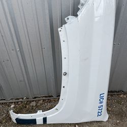 LEFT SIDE FENDER 2020-2024   CHEVROLET SILVERADO 2500 HD