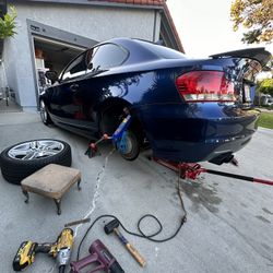 Fender roller Tool