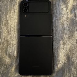 Samsung Galaxy Flip 4