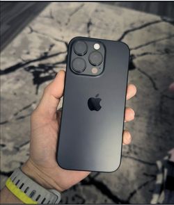 iPhone 16 Pro Unlocked / Liberado 😃