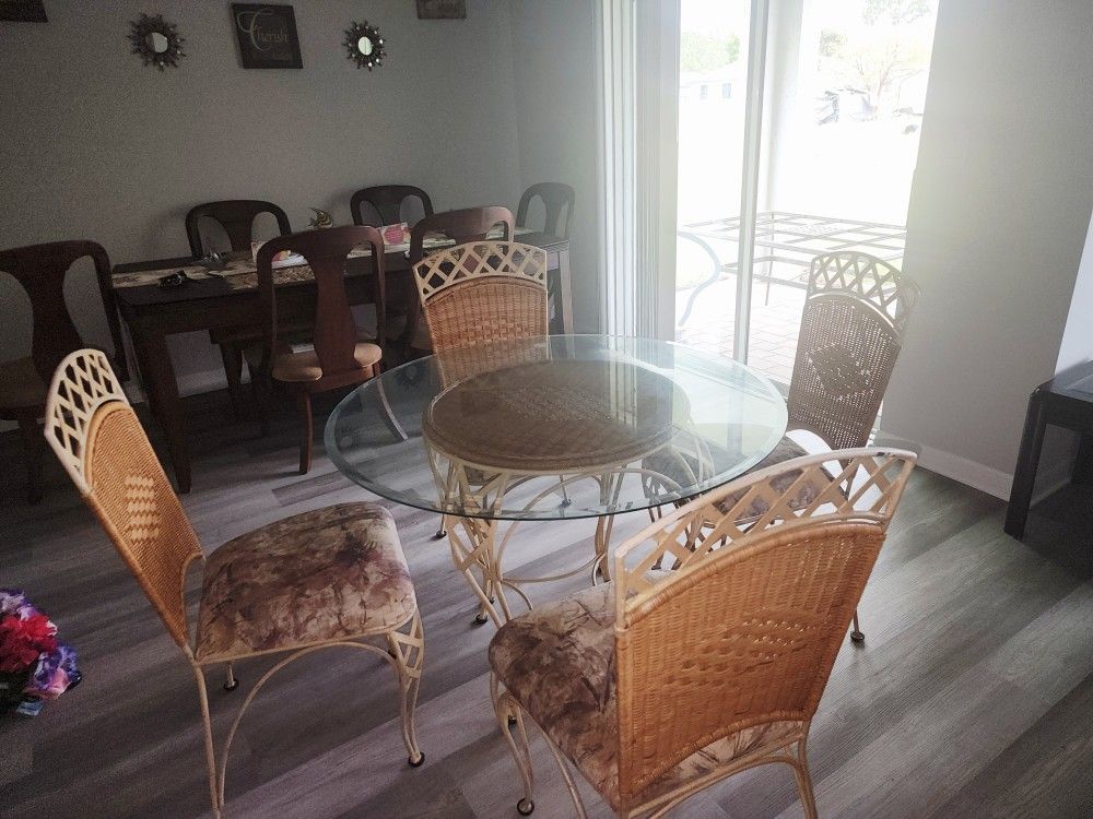 Breakfast Table