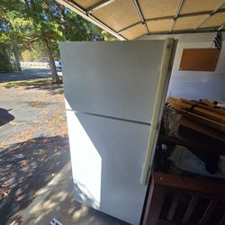 Four (4) appliances for sale only $250