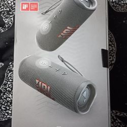 JBL Flip 6 Waterproof Portable Speaker