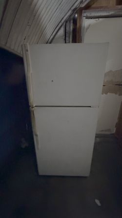 Refrigerator with Top Freezer - Runs and Cools