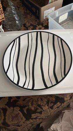 Black and White Striped Ceramic Plate
