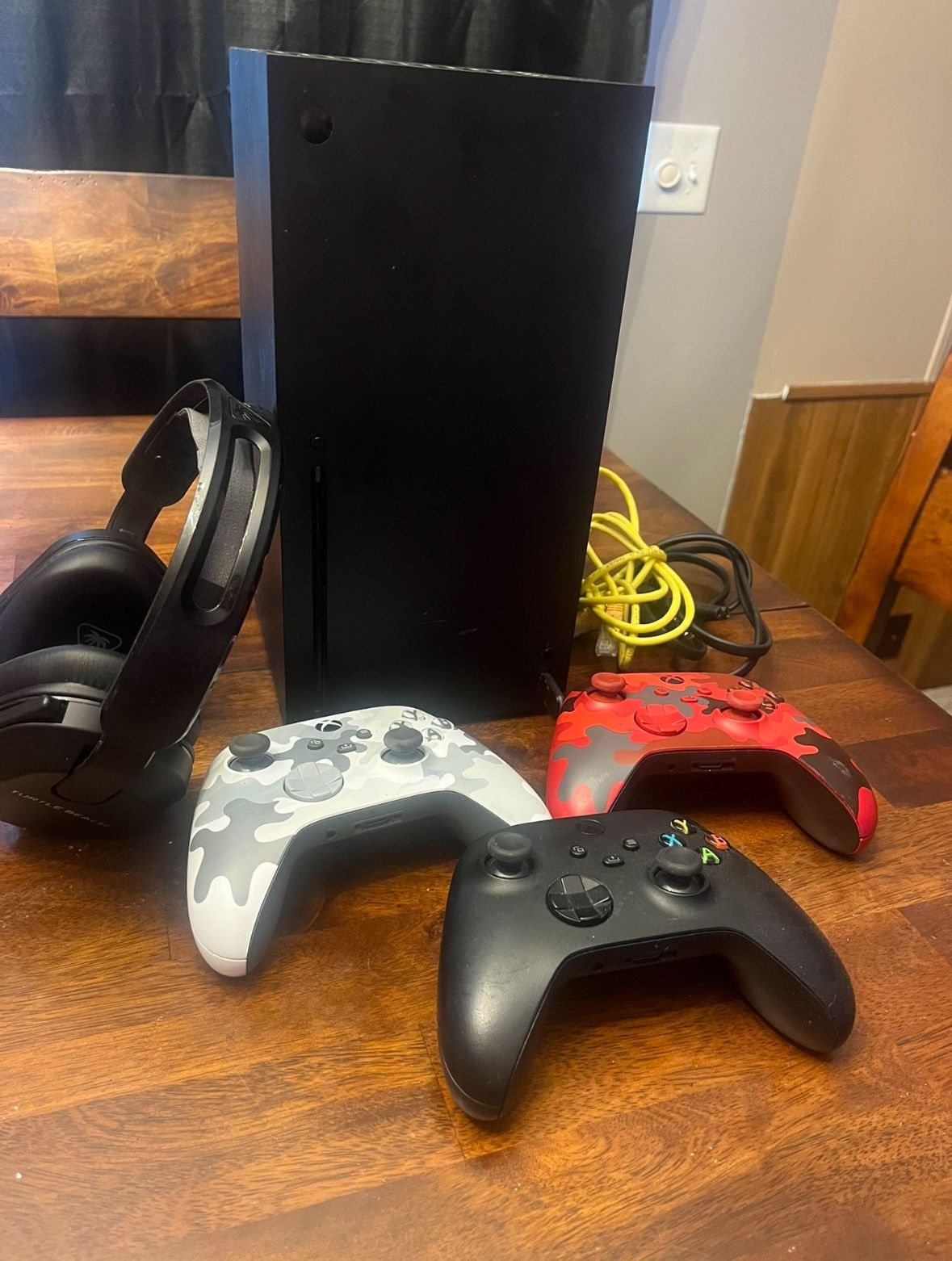 Xbox Series X w/ Controller & Power Cable