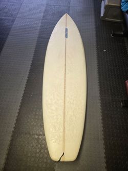 Surfboard Hank Warner 7'6 big guy shortboard