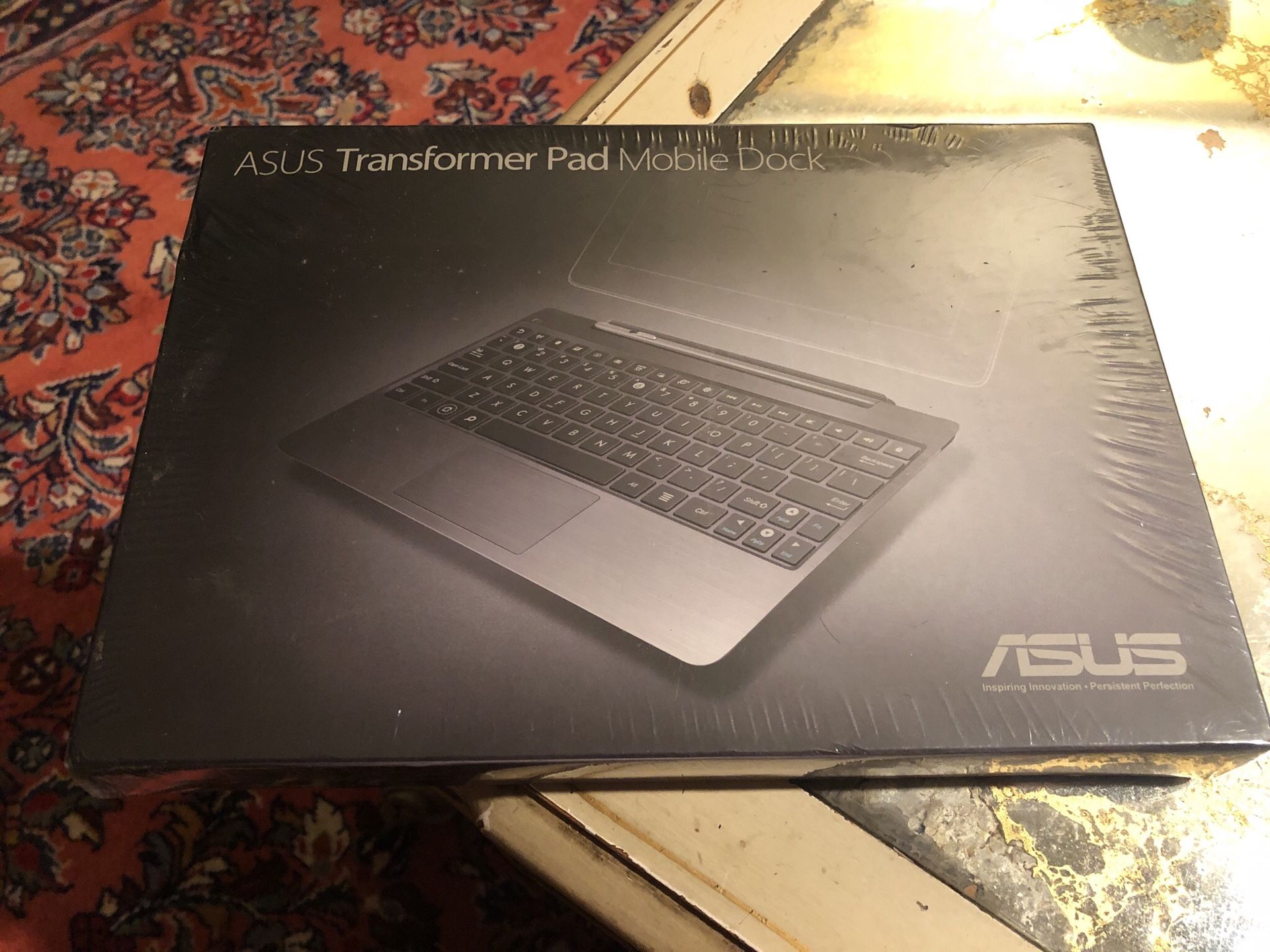 Asus Transformer Pad Mobile Dock AD01 brand new
