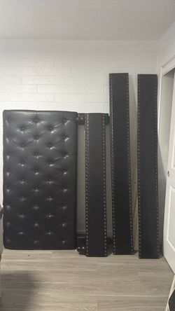 Leather bead frame