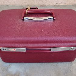 Vintage Samsonite Travel Case