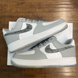 Nike Air Force 1 Size 8