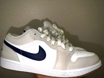 Jordan 1 Low Georgetown