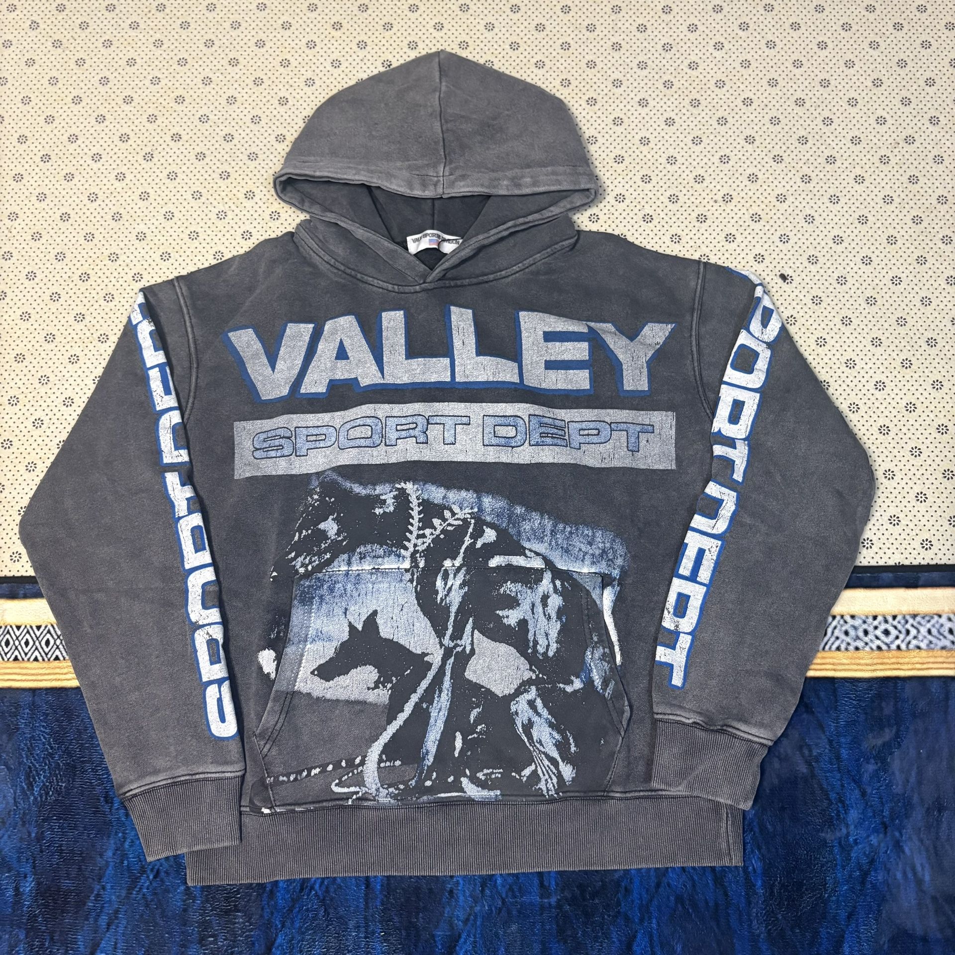 Valley Hoodie 