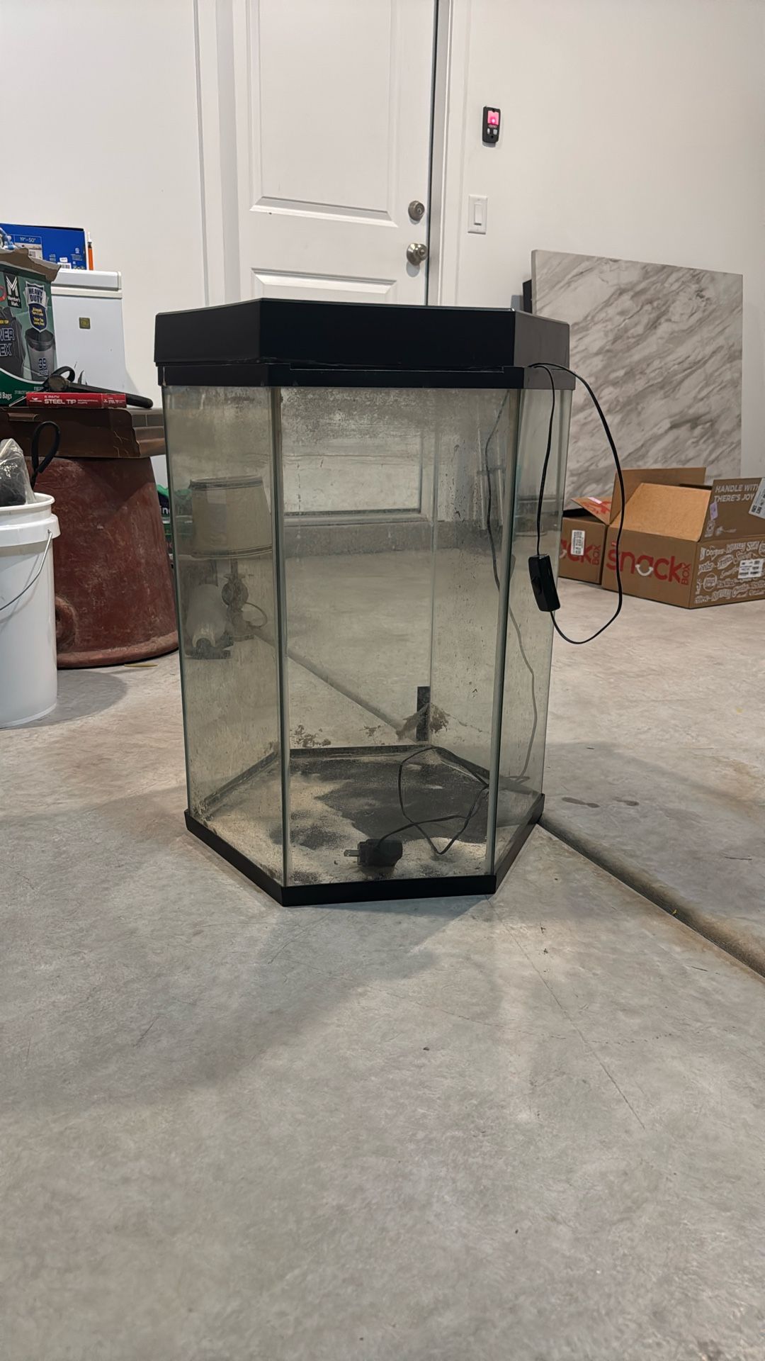 20 Gal fish Tank
