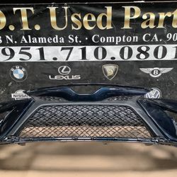 2018-2020 Toyota Camry SE Front Bumper OEM